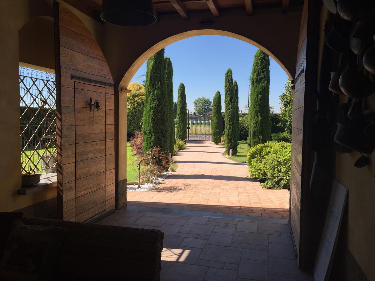 I Colori Della Vita Hotel Bagnolo Cremasco Luaran gambar