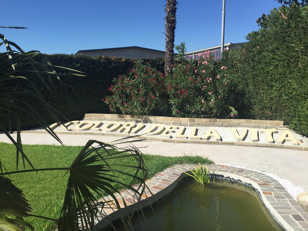 I Colori Della Vita Hotel Bagnolo Cremasco Luaran gambar