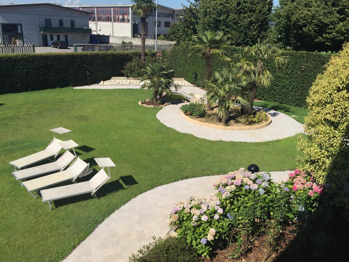 I Colori Della Vita Hotel Bagnolo Cremasco Luaran gambar