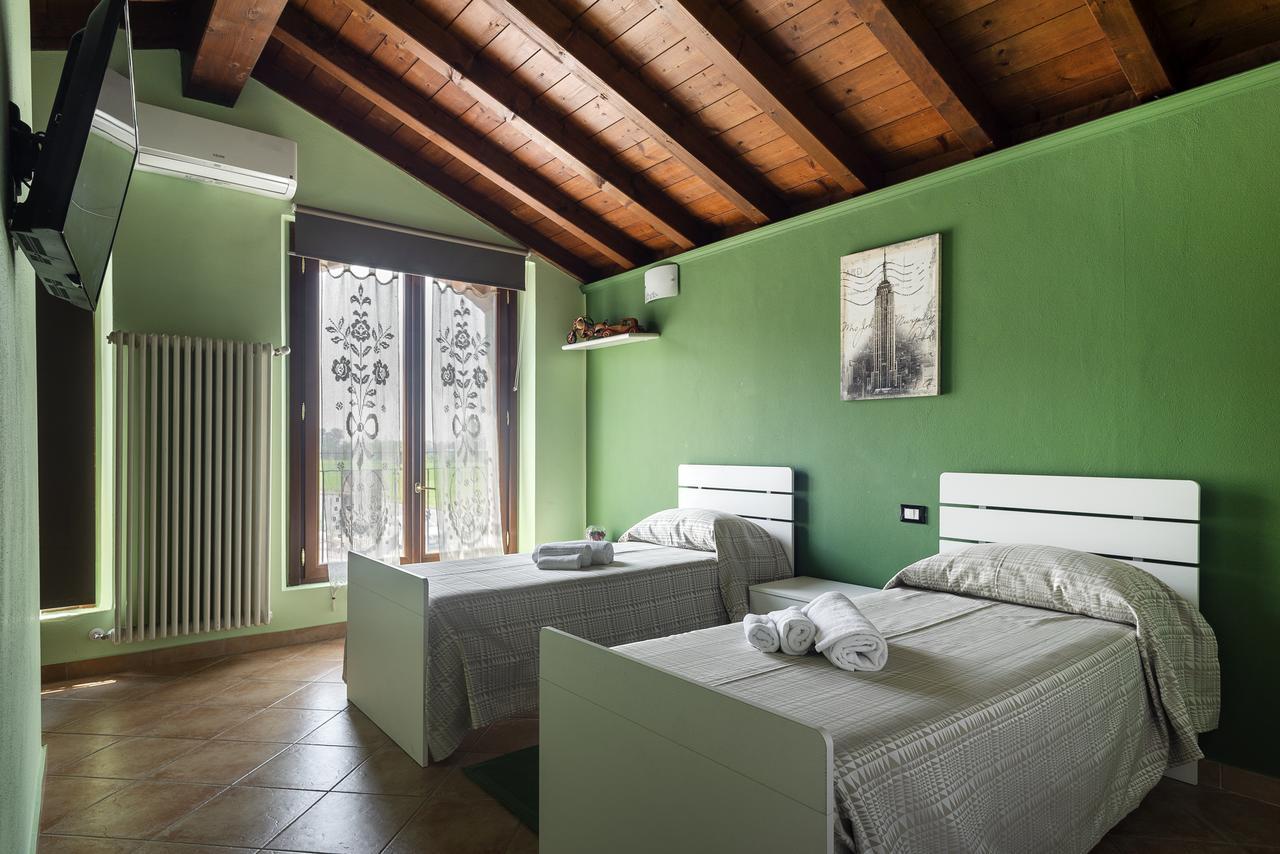 I Colori Della Vita Hotel Bagnolo Cremasco Luaran gambar